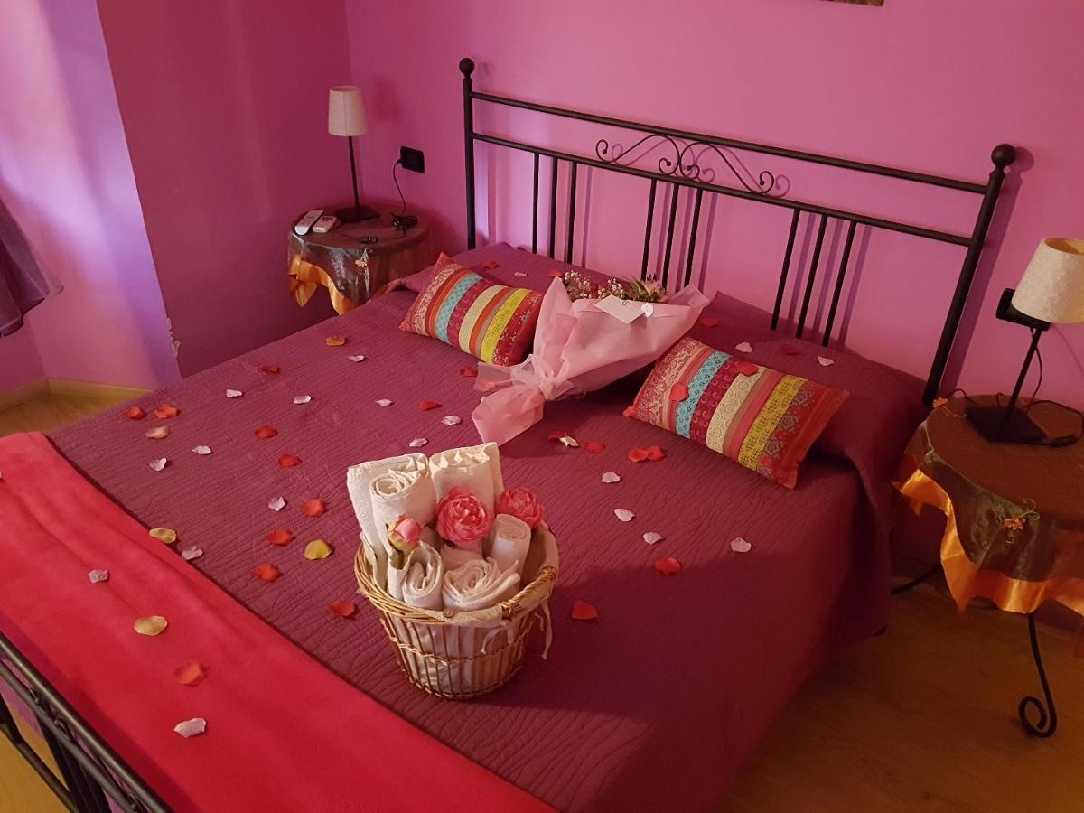 Bed and Breakfast Ghiro Ghiotto à Pietra Ligure Extérieur photo