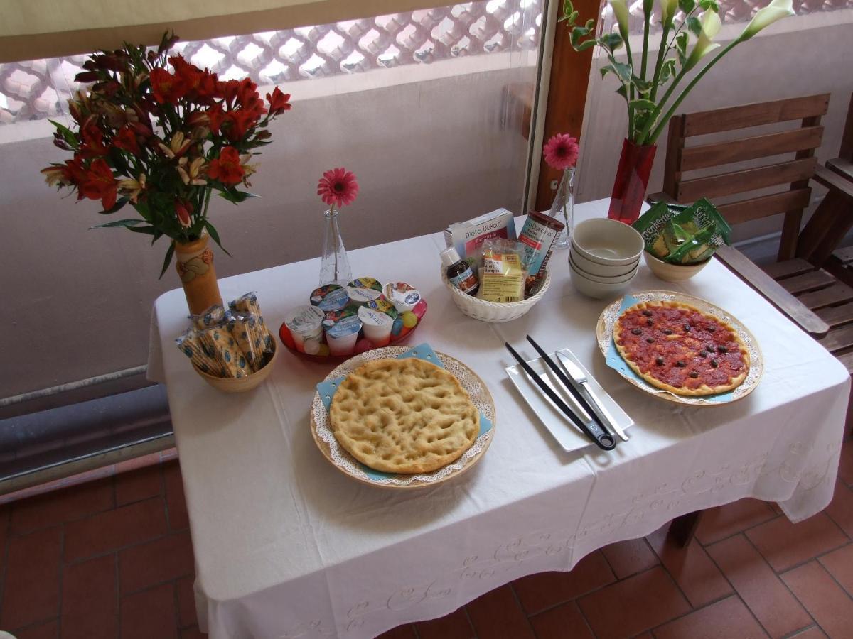 Bed and Breakfast Ghiro Ghiotto à Pietra Ligure Extérieur photo