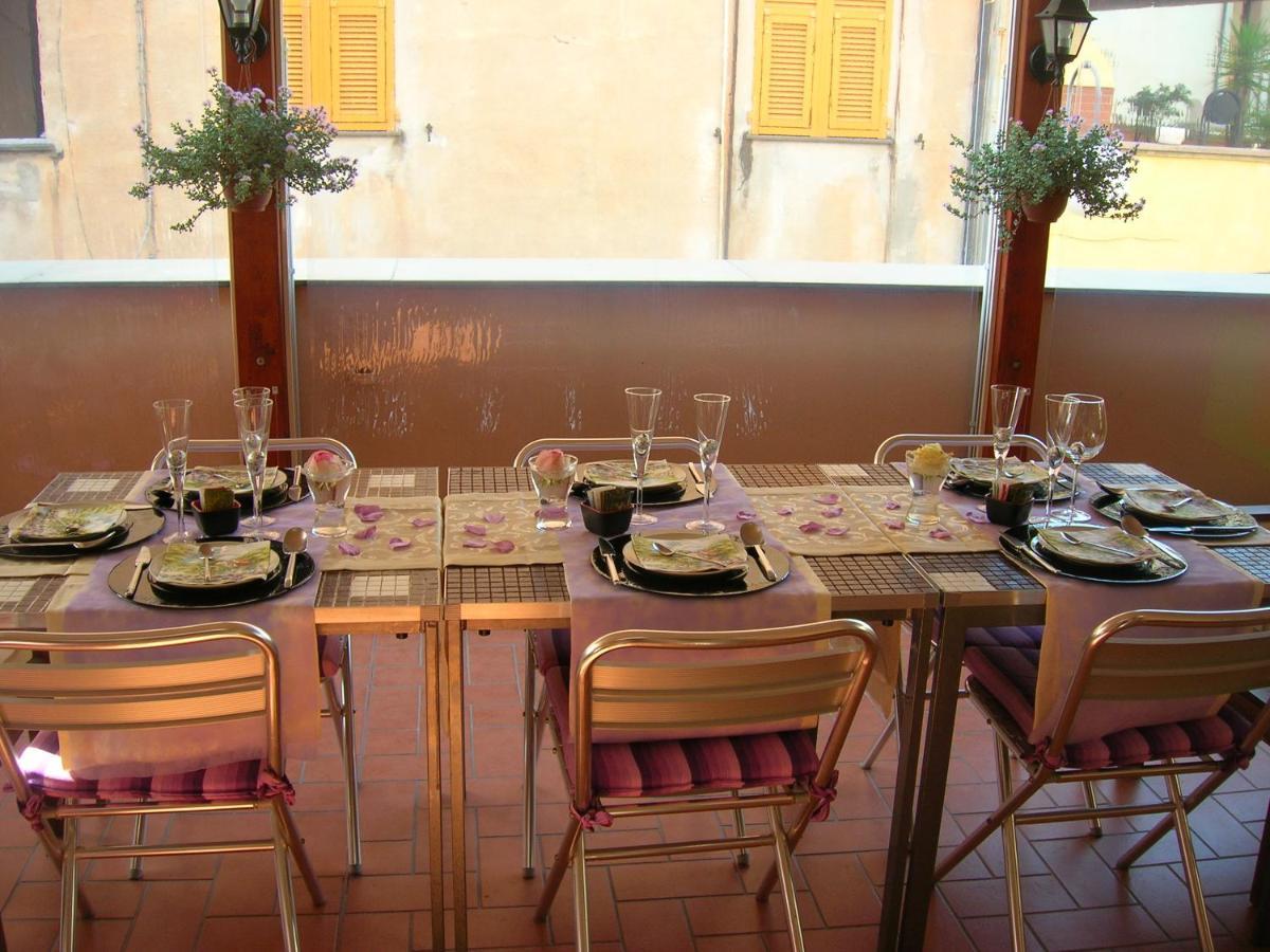 Bed and Breakfast Ghiro Ghiotto à Pietra Ligure Extérieur photo