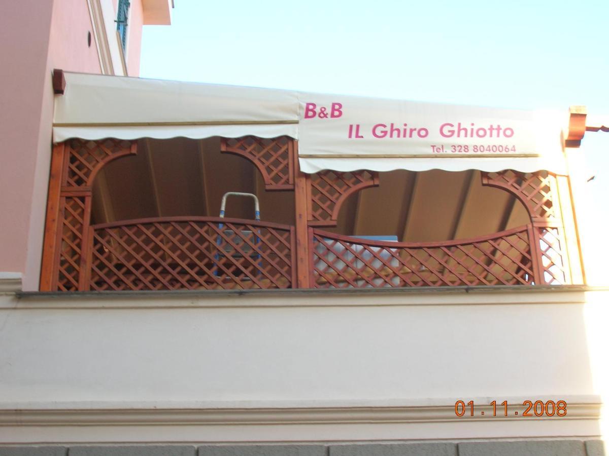Bed and Breakfast Ghiro Ghiotto à Pietra Ligure Extérieur photo