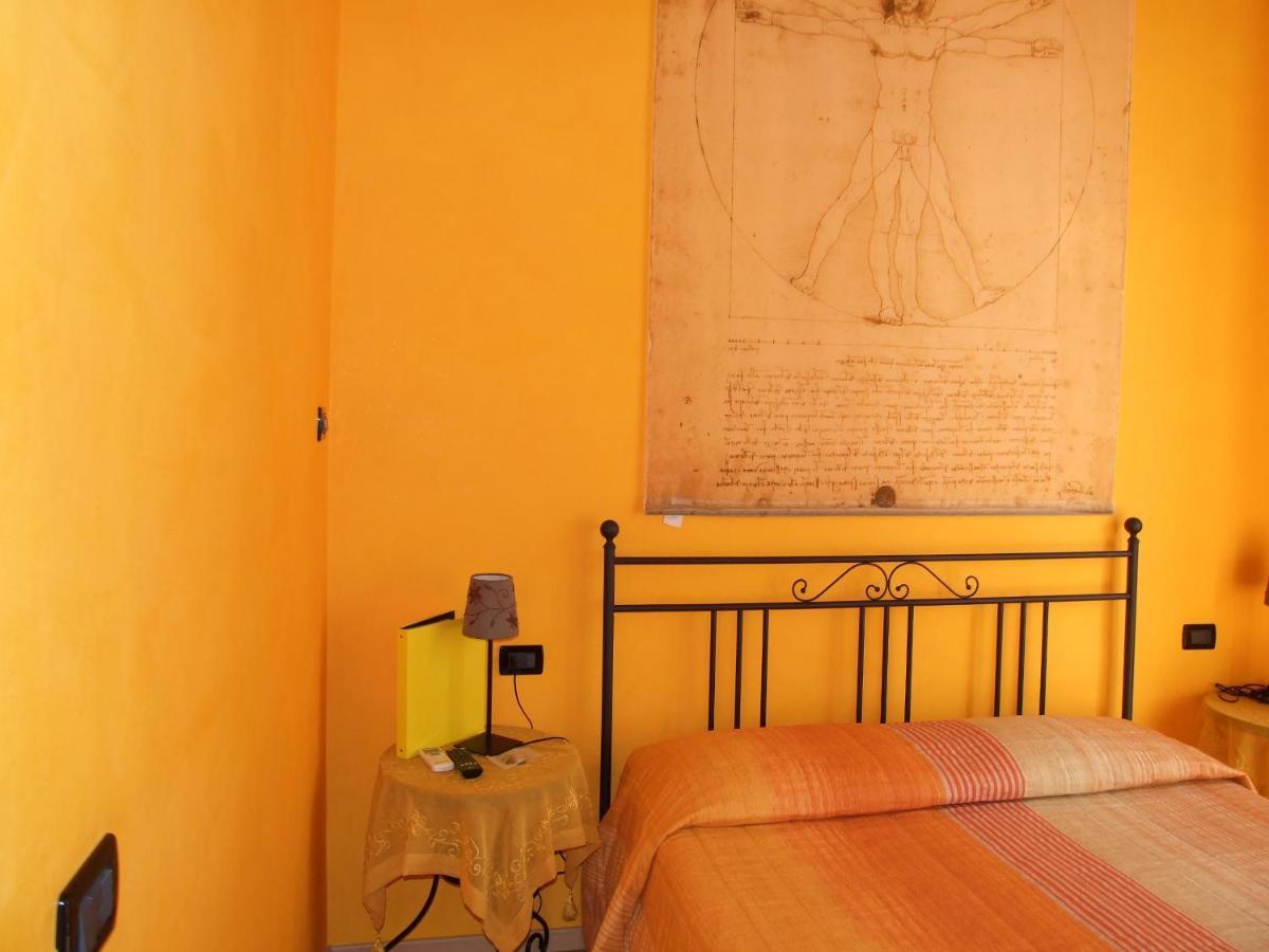 Bed and Breakfast Ghiro Ghiotto à Pietra Ligure Extérieur photo