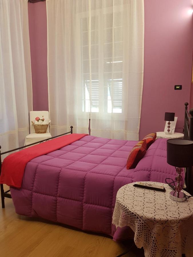 Bed and Breakfast Ghiro Ghiotto à Pietra Ligure Extérieur photo